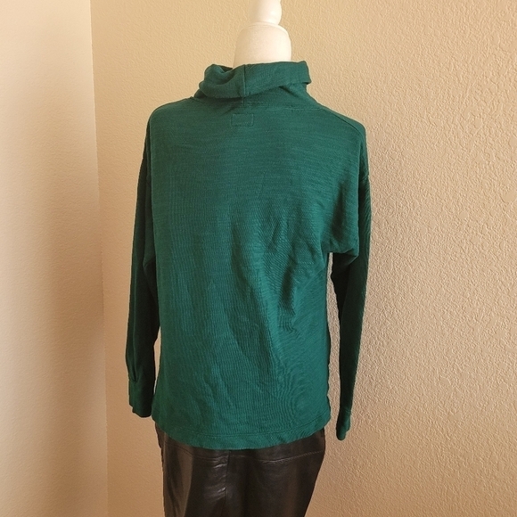 J Crew vintage fleece Turtleneck green , classic , womans size M - Picture 4 of 9